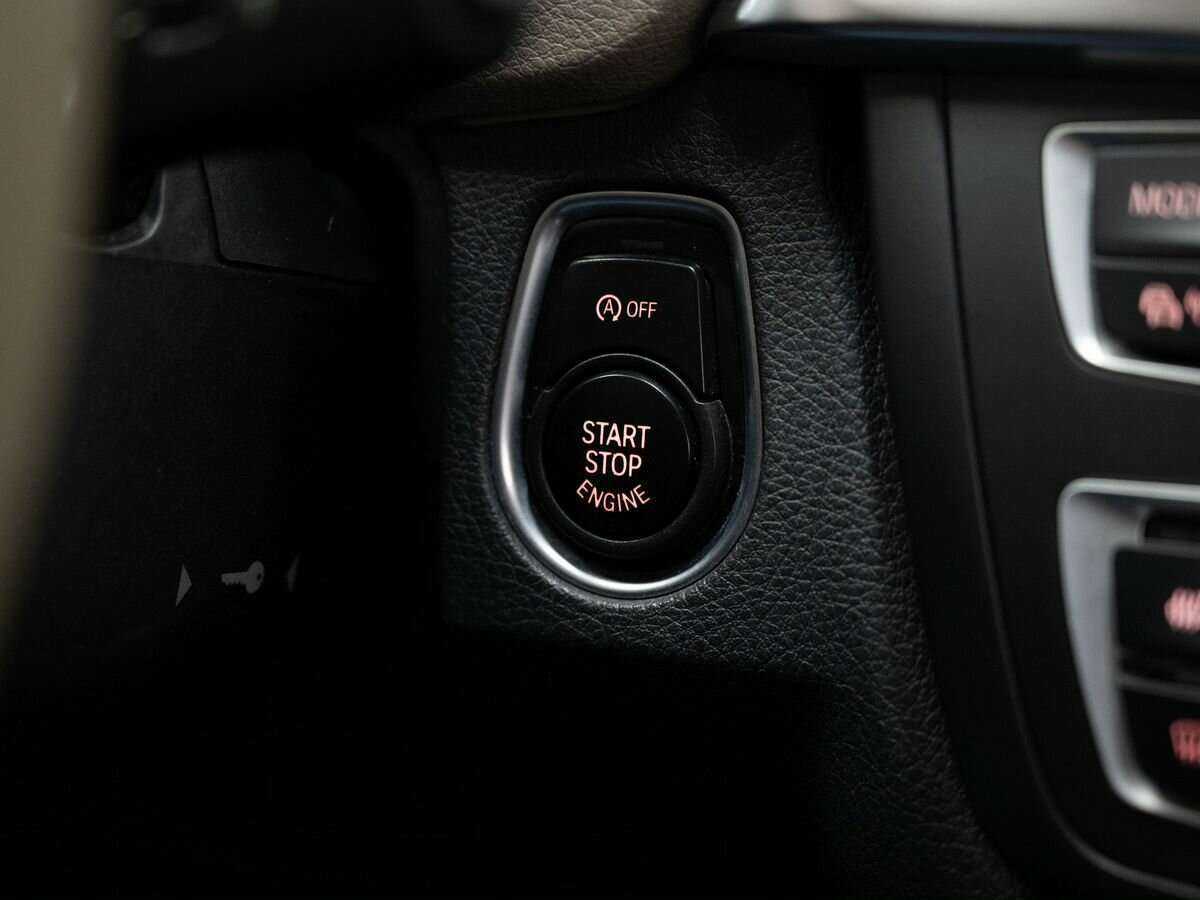 Купить BMW 3 серии 320d, 2012, 172 807 км, фото №18