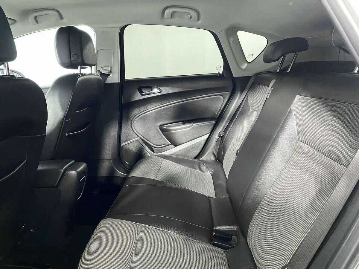 Купить Opel Astra, 2012, 188 000 км, фото №9