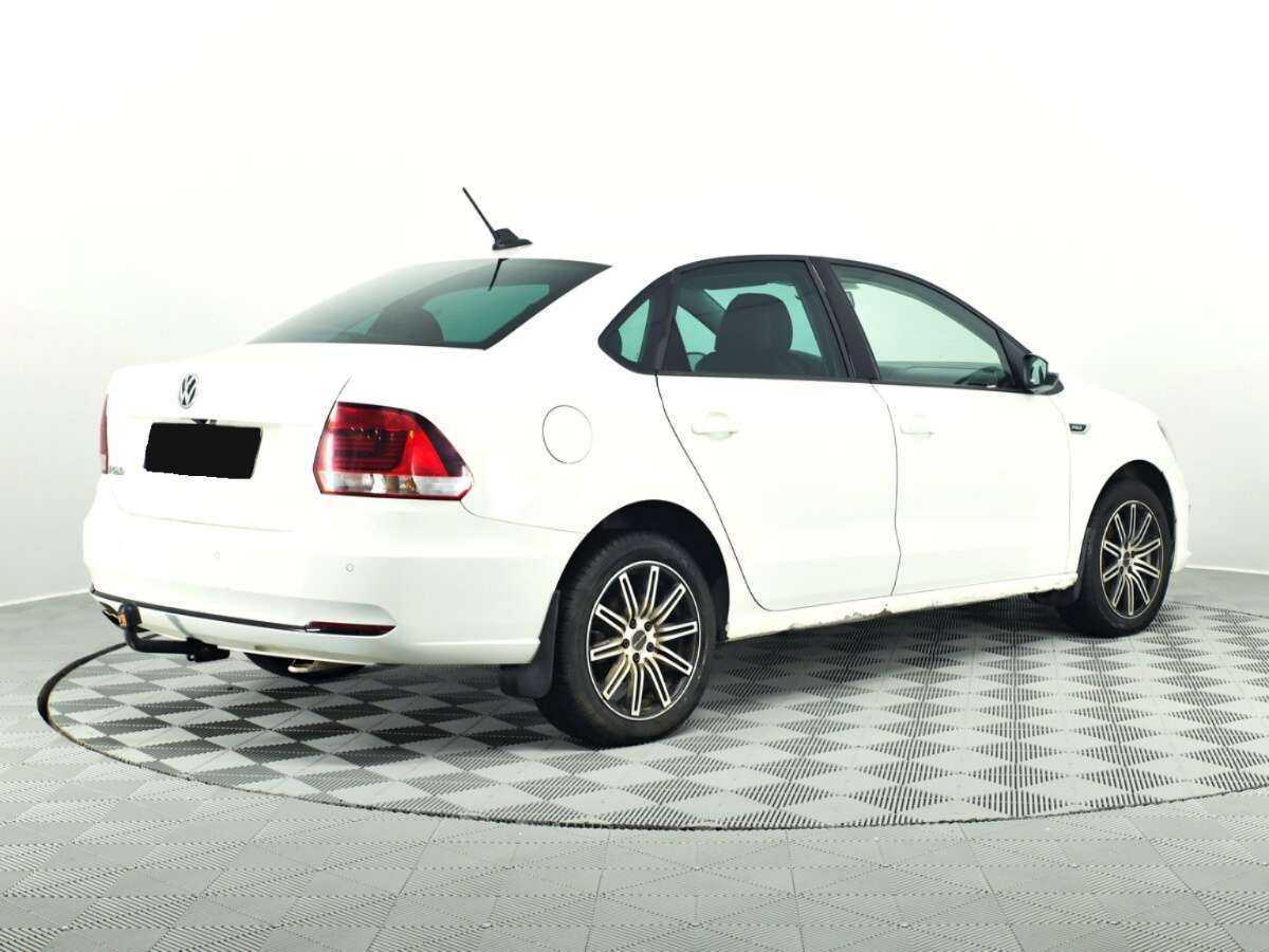 Купить Volkswagen Polo, 2018, 112 000 км, фото №4