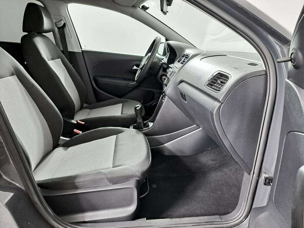 Купить Volkswagen Polo, 2014, 83 089 км, фото №8