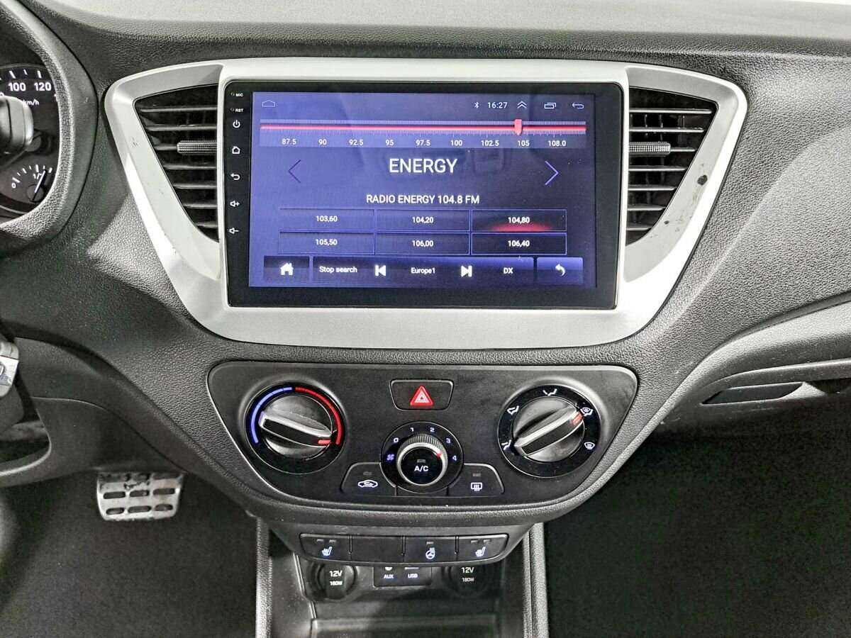 Купить Hyundai Solaris, 2018, 111 000 км, фото №13