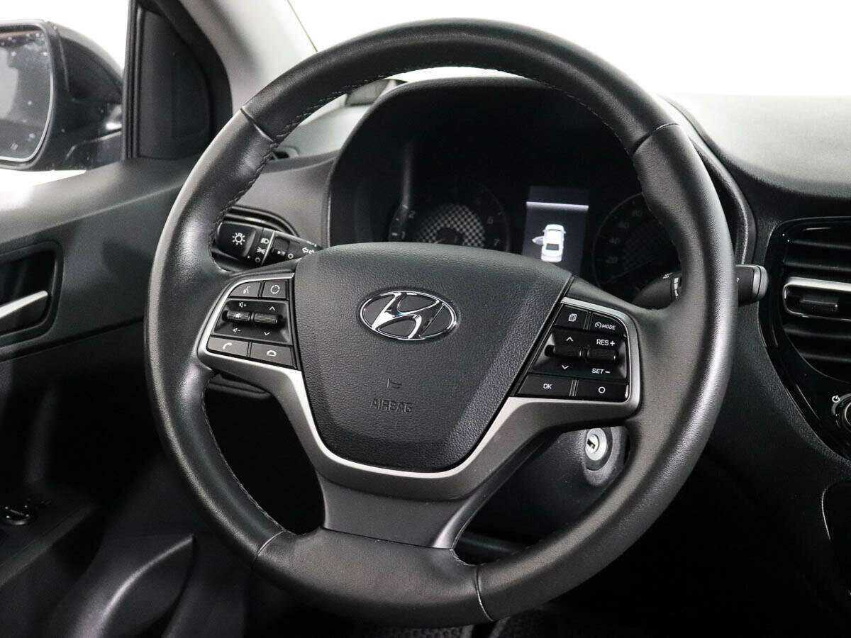 Купить Hyundai Solaris, 2020, 60 732 км, фото №13