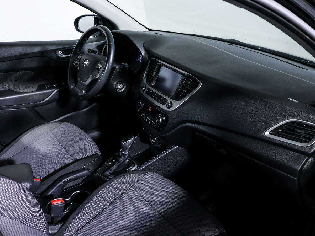 Купить Hyundai Solaris, 2018, 86 000 км, фото №7