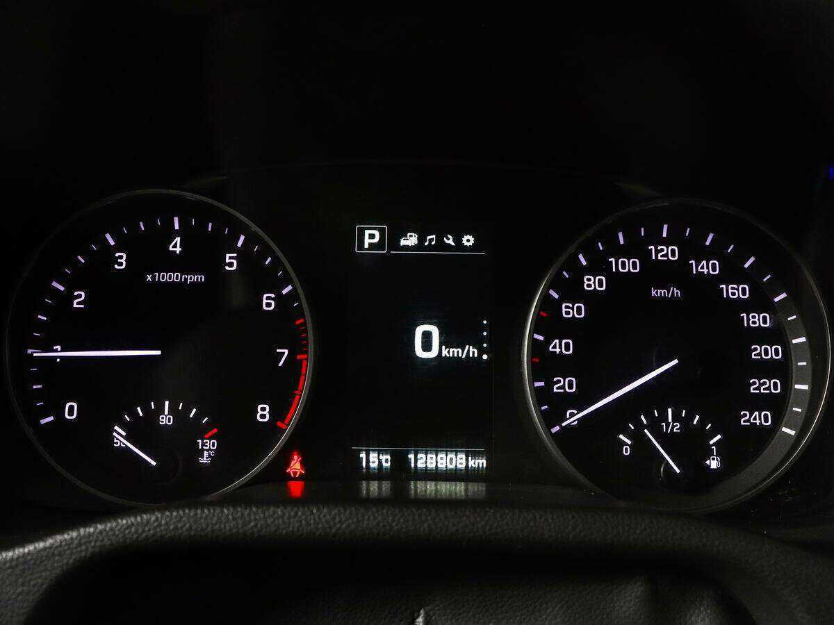 Купить Hyundai Elantra, 2018, 128 900 км, фото №11