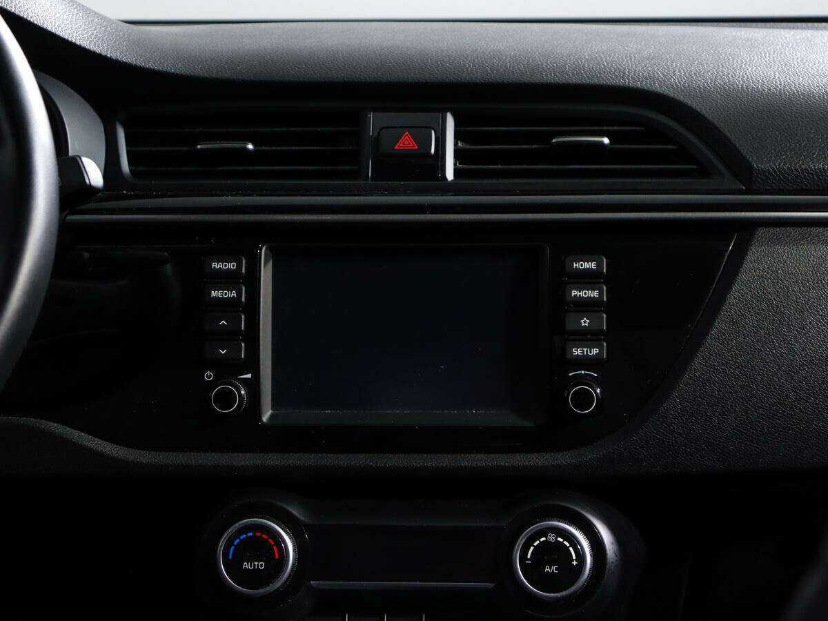 Купить Kia Rio X-Line, 2019, 91 600 км, фото №13