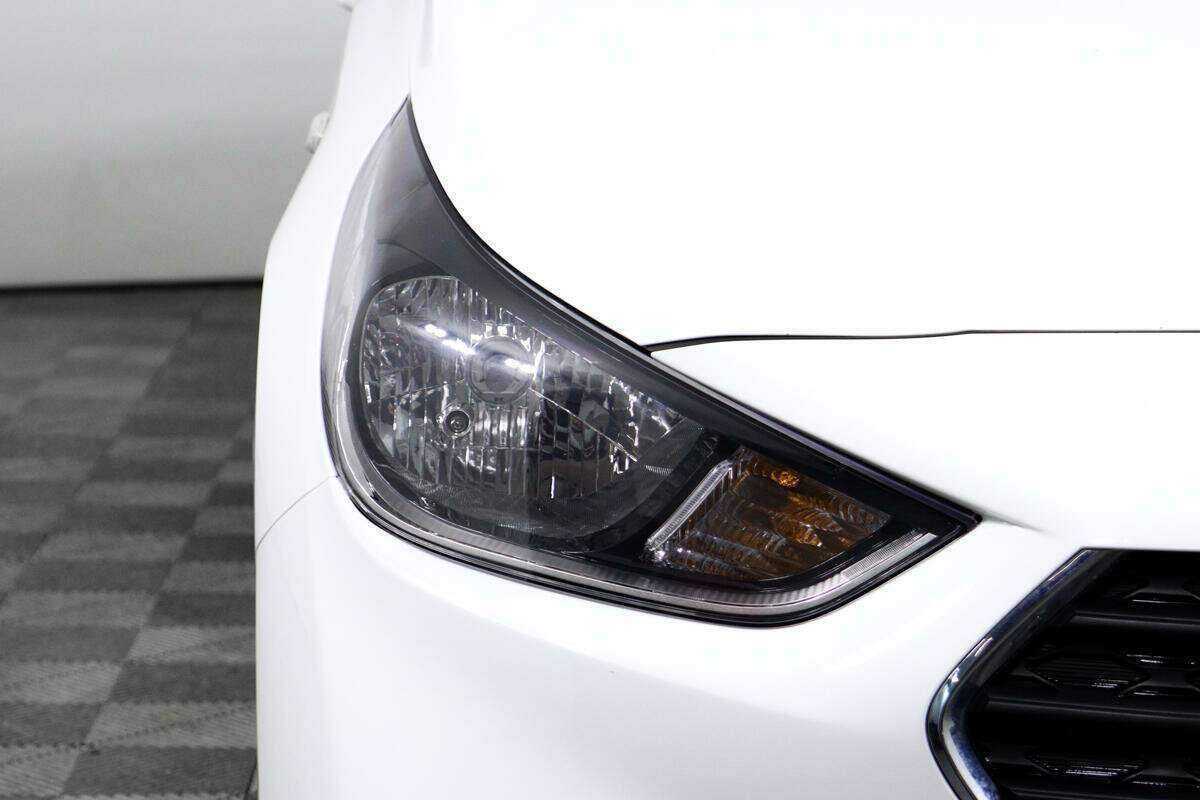 Купить Hyundai Solaris, 2019, 58 063 км, фото №11