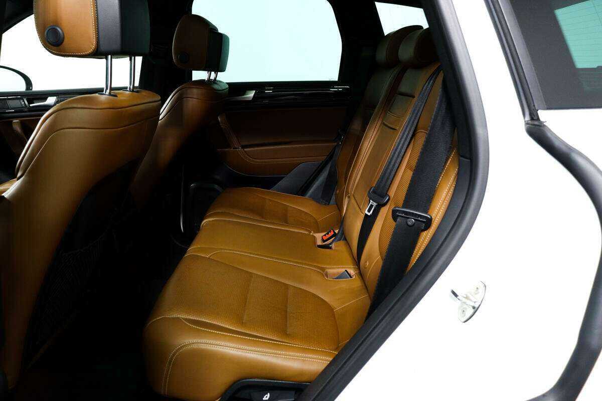 Купить Volkswagen Touareg, 2013, 182 356 км, фото №12