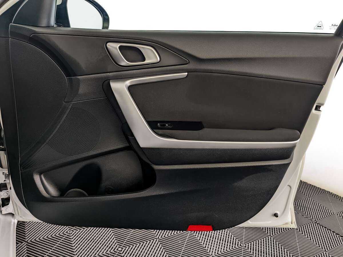 Купить Kia Ceed, 2022, 29 000 км, фото №21