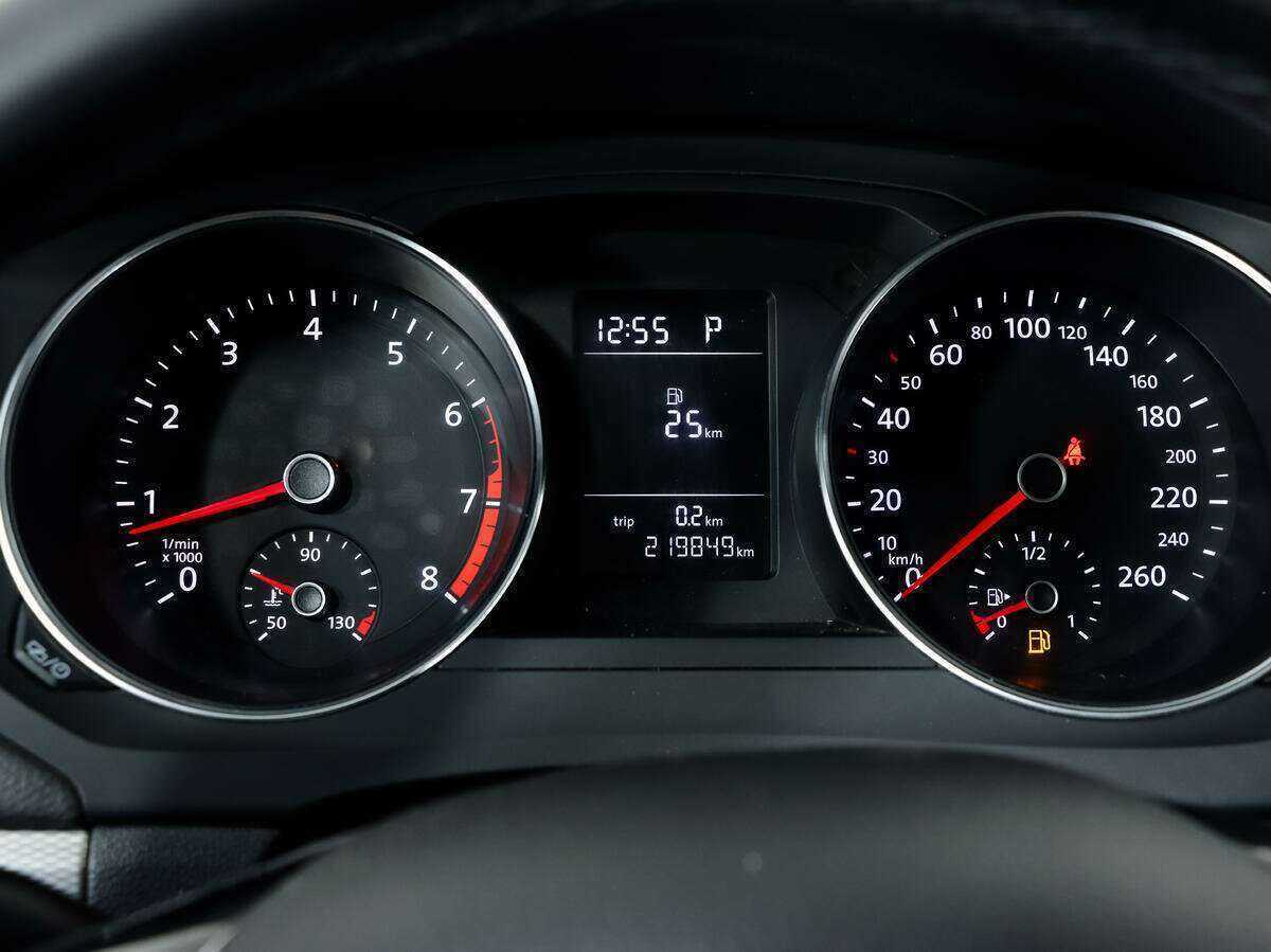 Купить Volkswagen Jetta, 2015, 219 580 км, фото №14