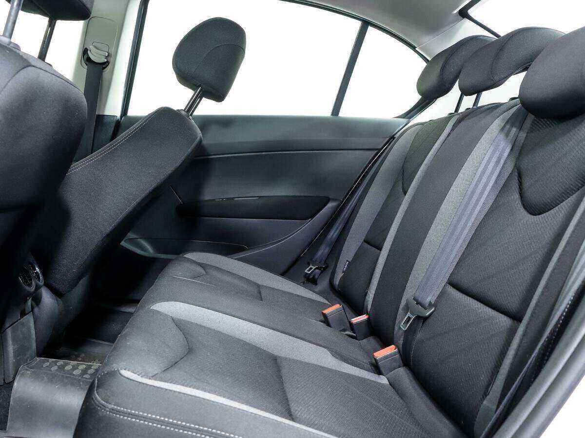 Купить Peugeot 408, 2016, 126 091 км, фото №11