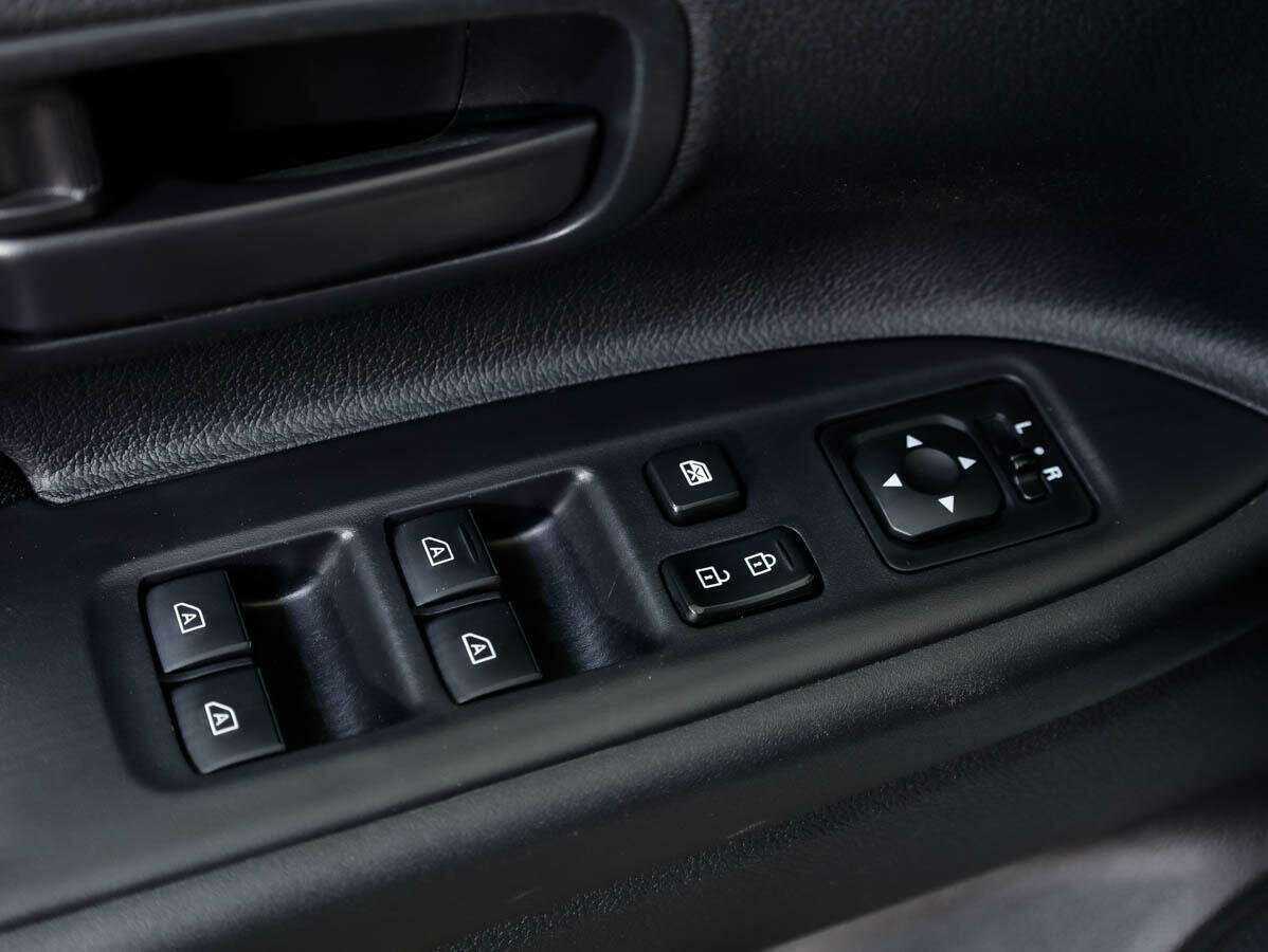 Купить Mitsubishi Outlander, 2018, 94 398 км, фото №17