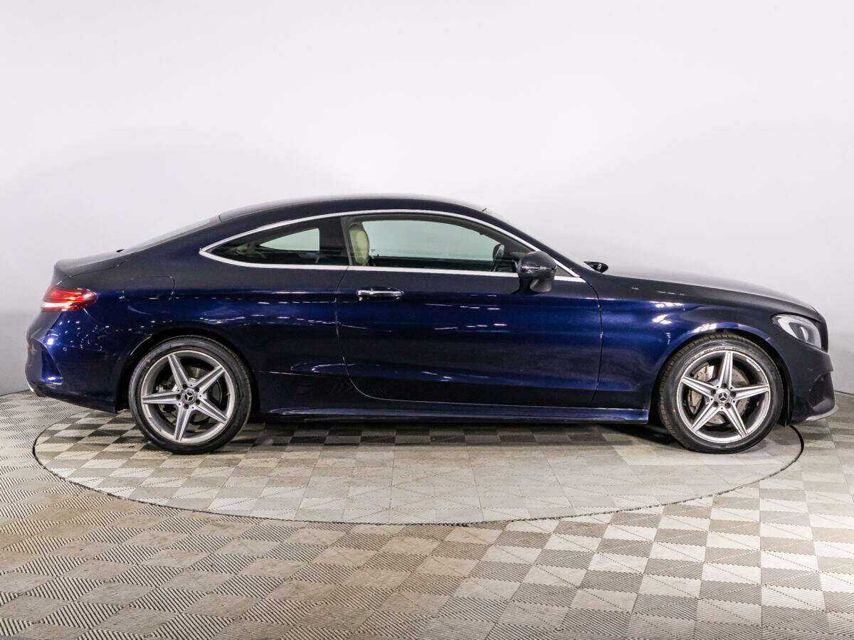 Купить Mercedes-Benz C-Класс 180, 2017, 226 598 км, фото №4