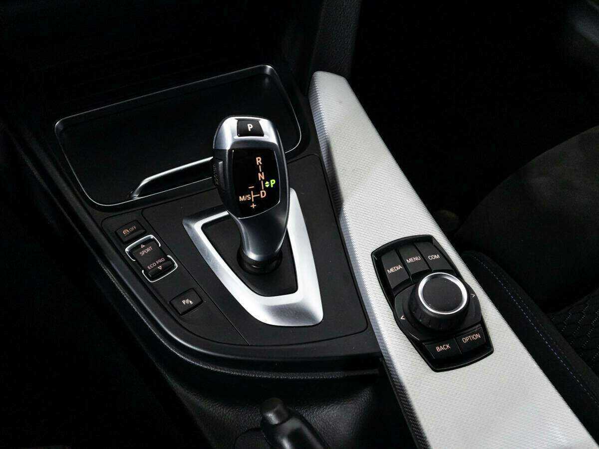 Купить BMW 3 серии 320i xDrive, 2017, 110 025 км, фото №15