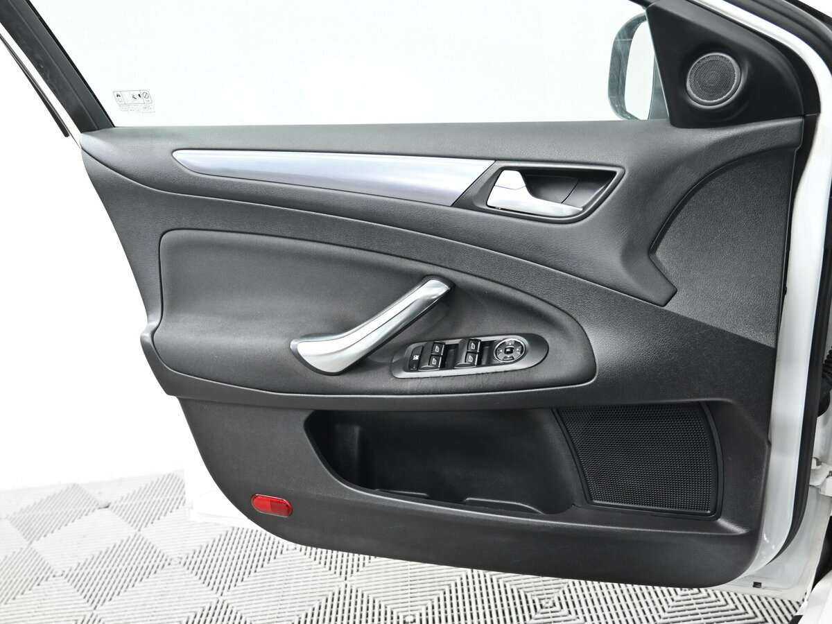 Купить Ford Mondeo, 2013, 137 000 км, фото №9
