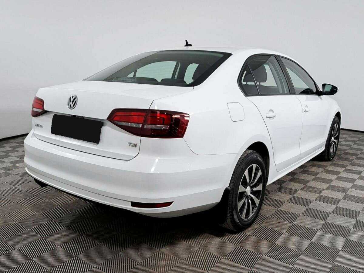Купить Volkswagen Jetta, 2016, 176 000 км, фото №4