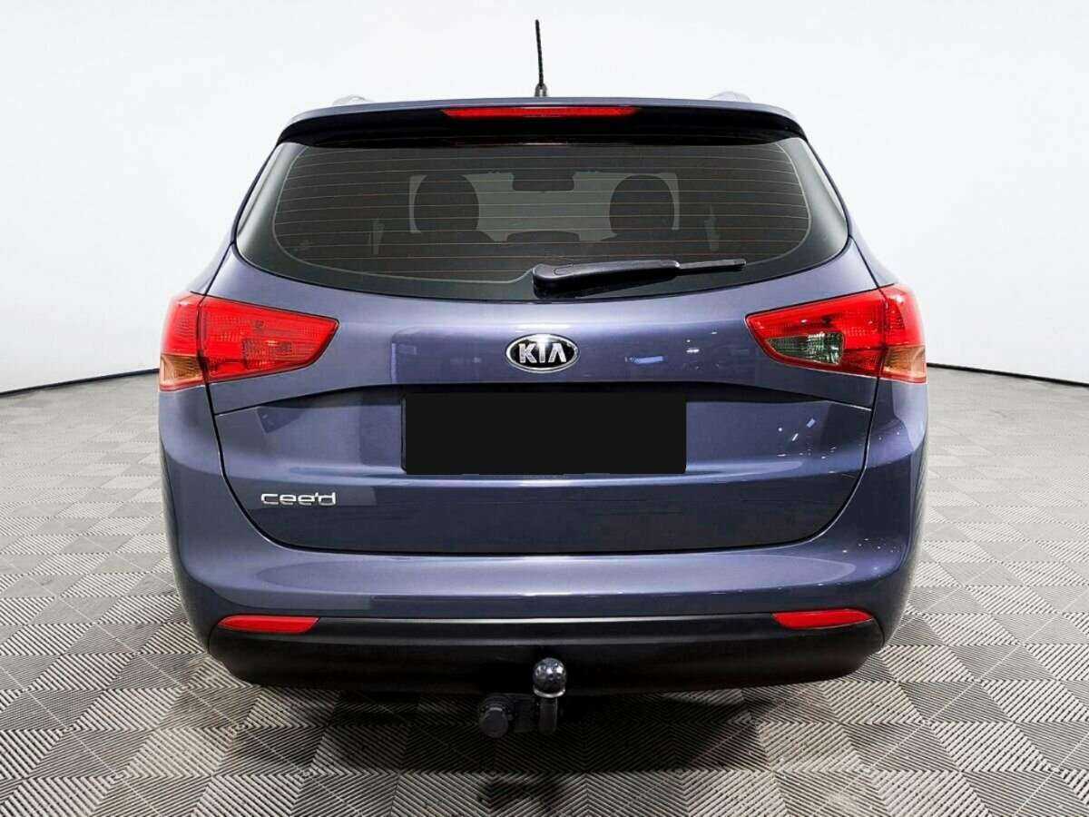 Купить Kia Ceed, 2014, 181 000 км, фото №6