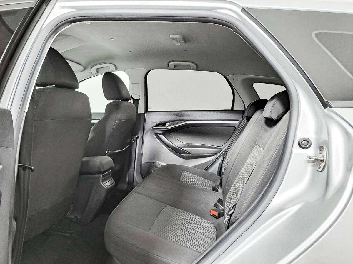 Купить Lada (ВАЗ) Vesta SW, 2020, 95 355 км, фото №10