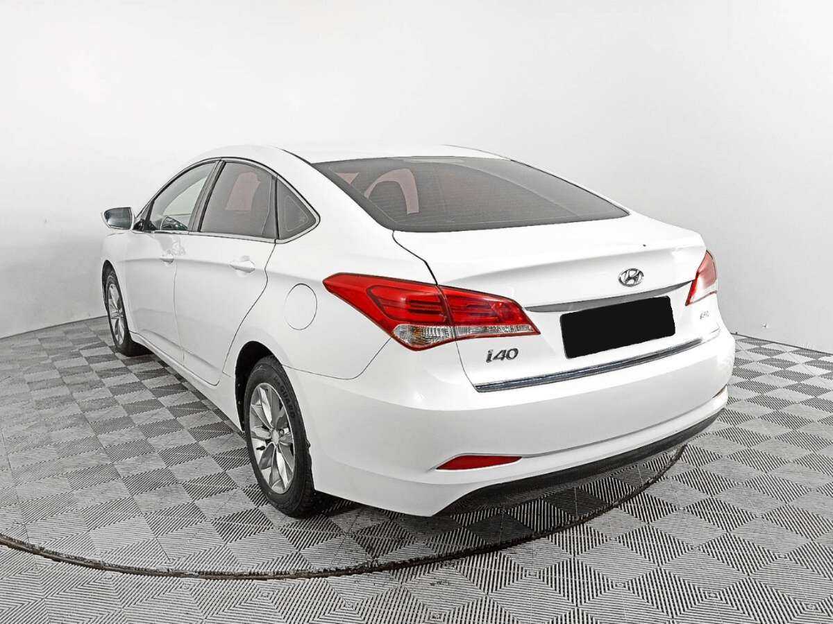 Купить Hyundai i40, 2015, 209 332 км, фото №7