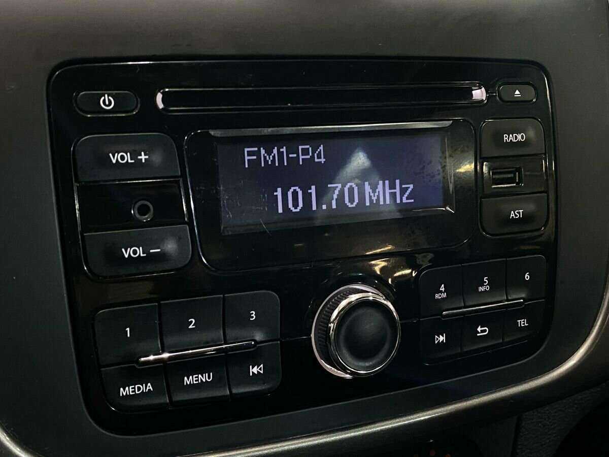 Купить Renault Logan, 2016, 153 674 км, фото №13