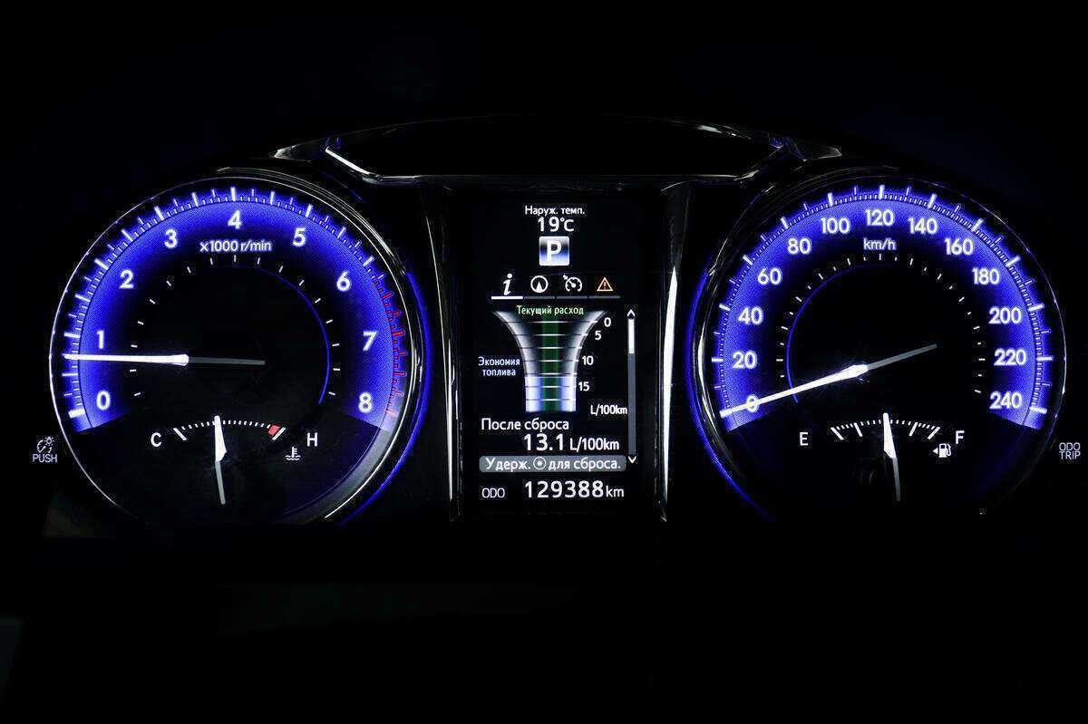 Купить Toyota Camry, 2017, 129 383 км, фото №10