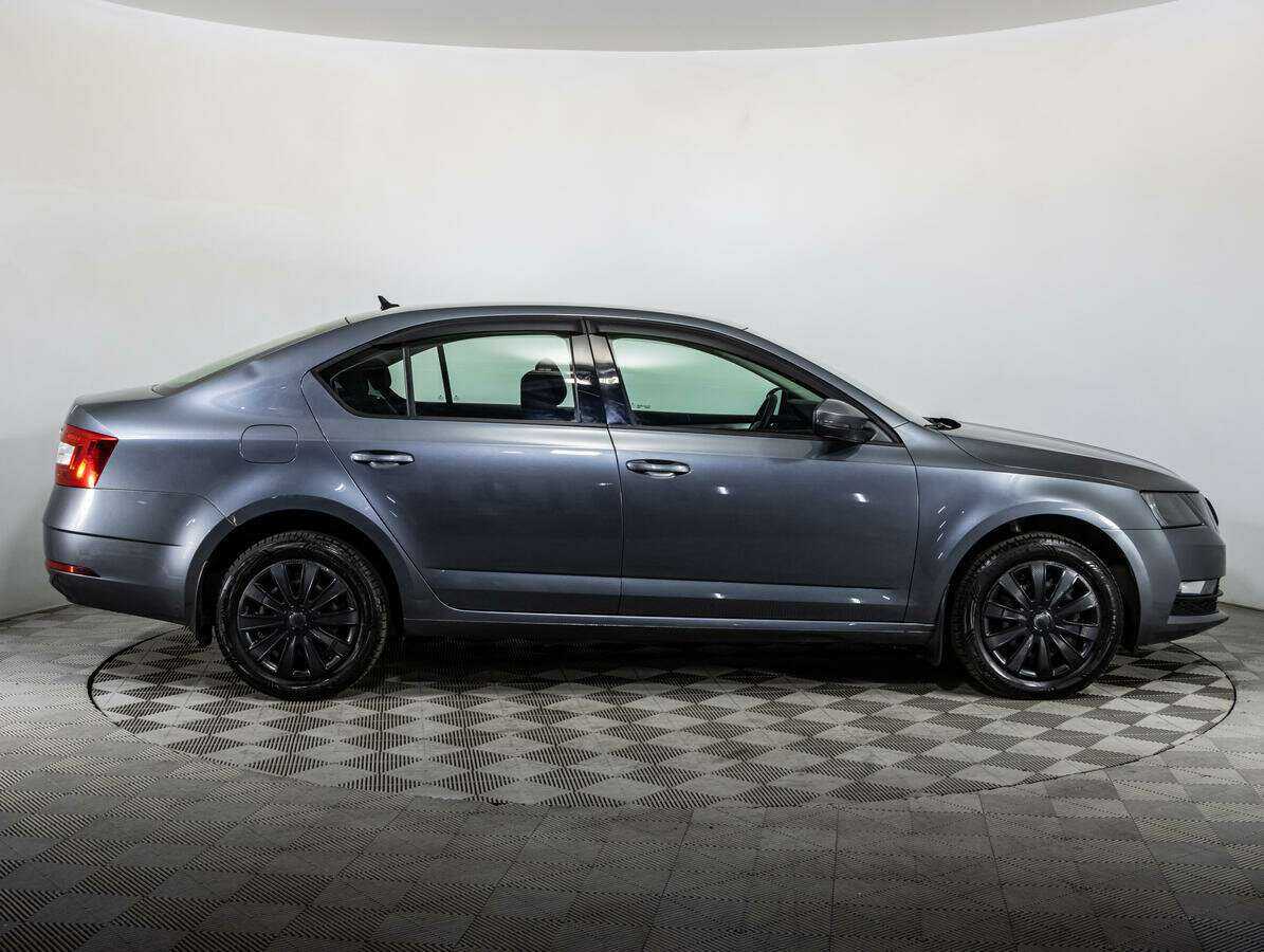 Купить Skoda Octavia, 2019, 94 332 км, фото №4