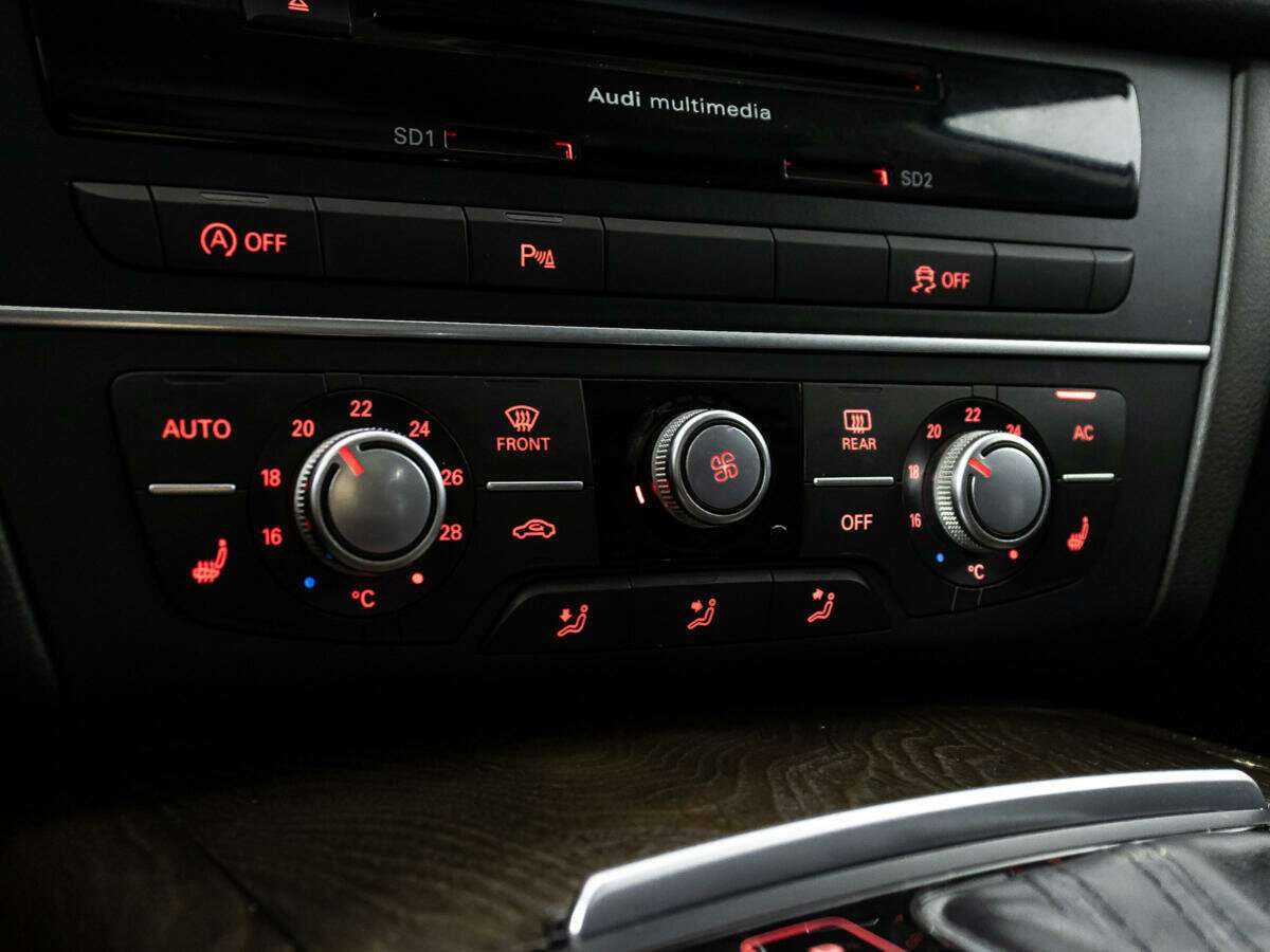 Купить Audi A6, 2013, 290 226 км, фото №18