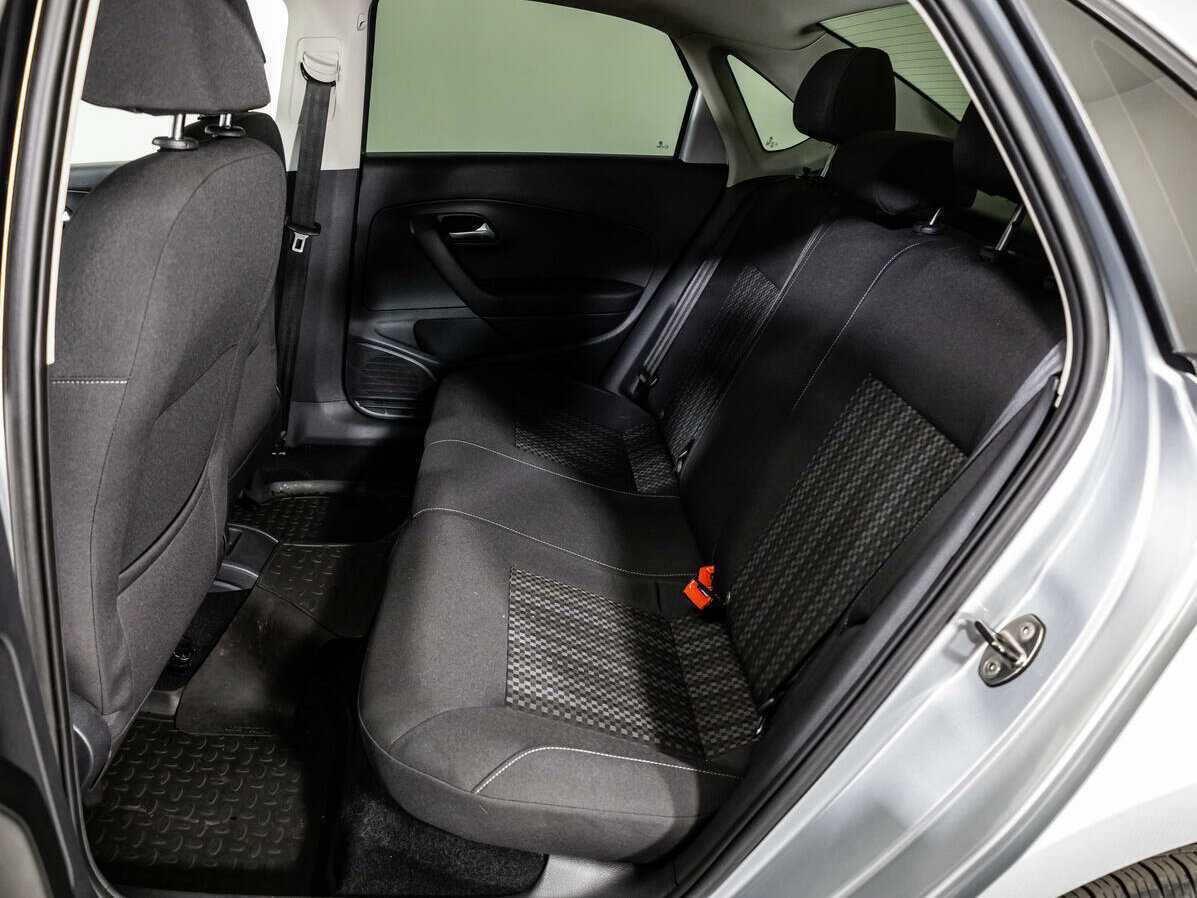 Купить Volkswagen Polo, 2016, 133 360 км, фото №10