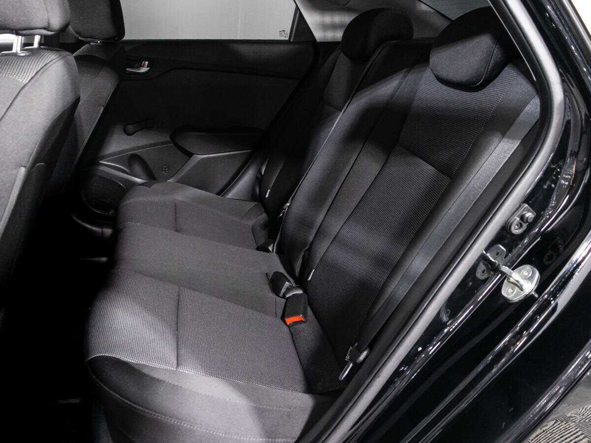 Купить Hyundai Solaris, 2017, 82 946 км, фото №10