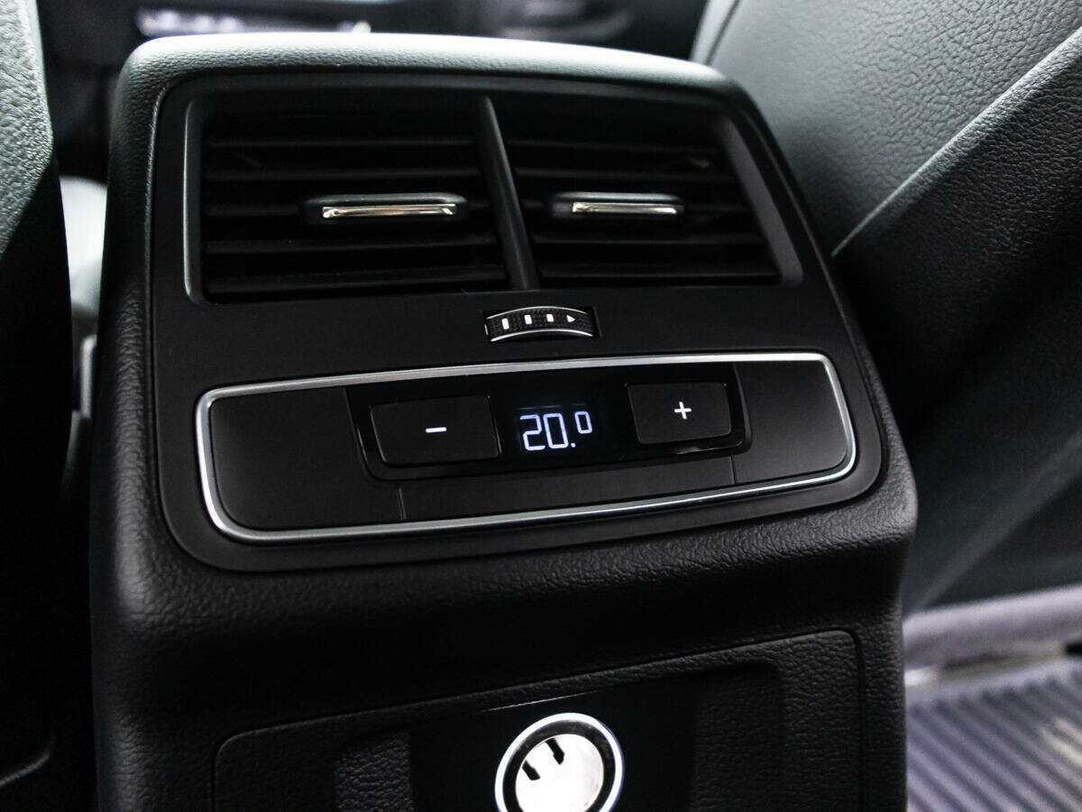 Купить Audi A4, 2016, 158 926 км, фото №19