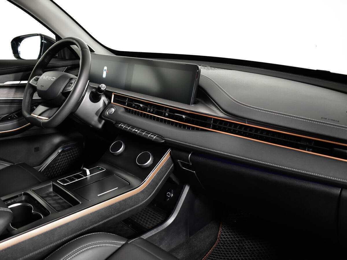 Купить EXEED LX, 2023, 17 200 км, фото №9