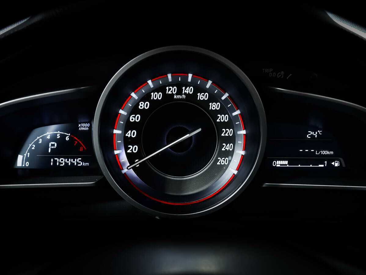 Купить Mazda 3, 2013, 179 000 км, фото №8