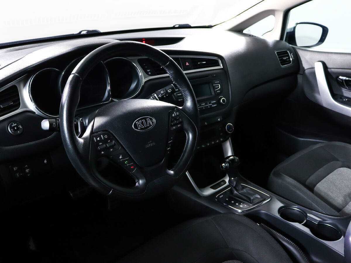 Купить Kia Ceed, 2018, 73 000 км, фото №12
