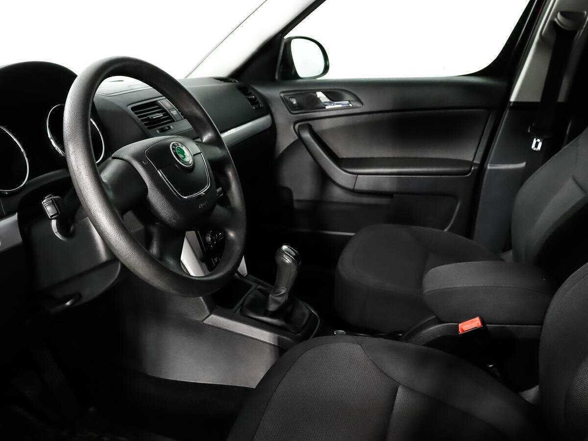 Купить Skoda Yeti, 2012, 128 227 км, фото №9