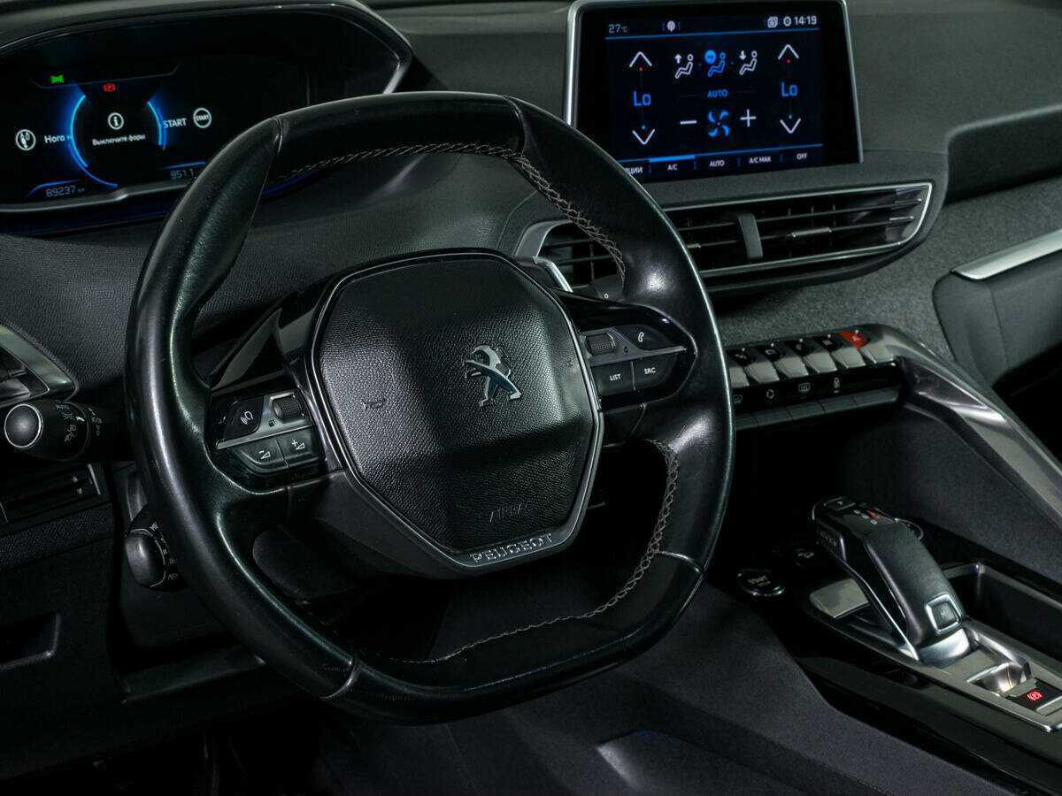 Купить Peugeot 3008, 2018, 89 133 км, фото №12