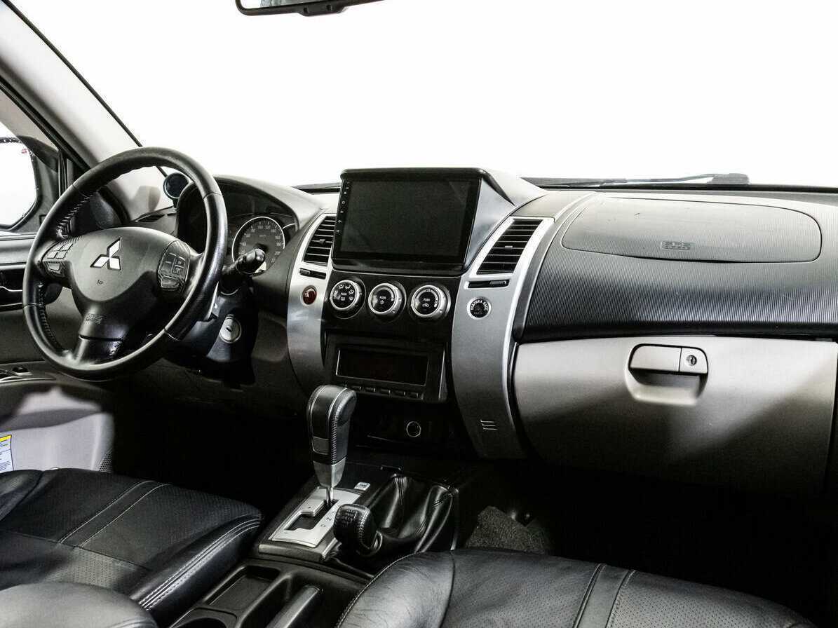 Купить Mitsubishi Pajero Sport, 2014, 208 210 км, фото №9