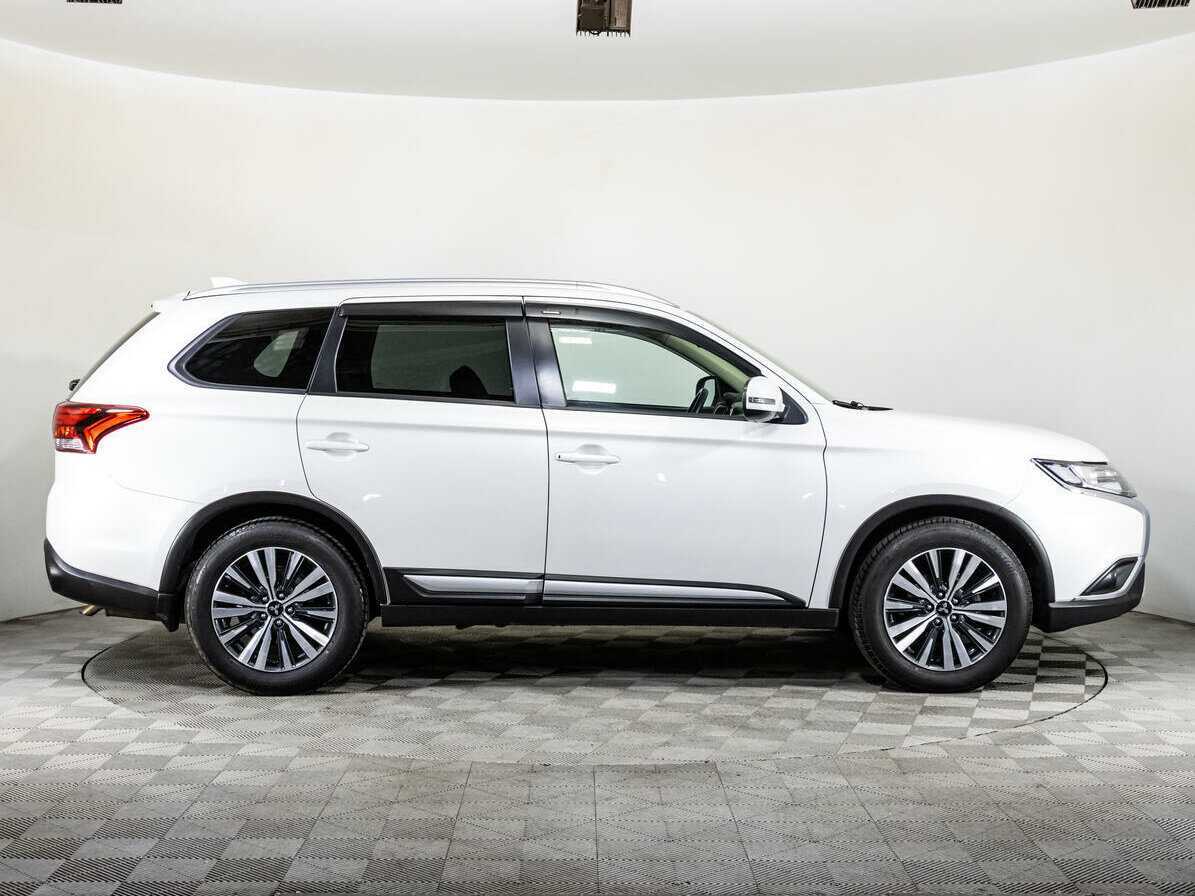 Купить Mitsubishi Outlander, 2020, 105 652 км, фото №4