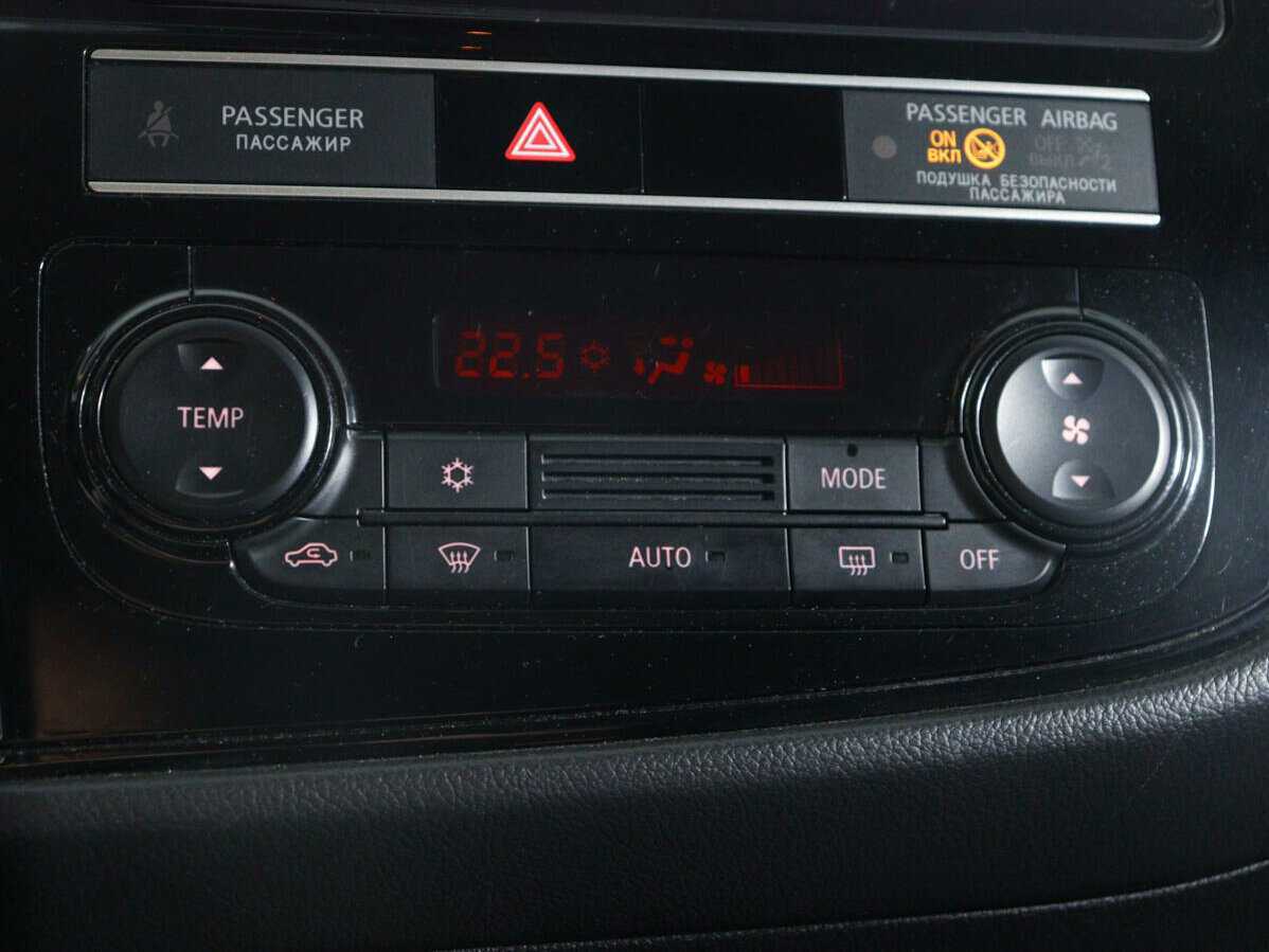 Купить Mitsubishi Outlander, 2019, 116 000 км, фото №15