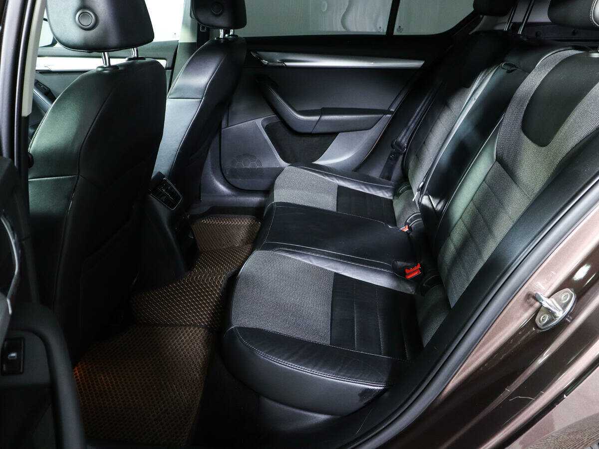 Купить Skoda Octavia, 2013, 123 757 км, фото №8