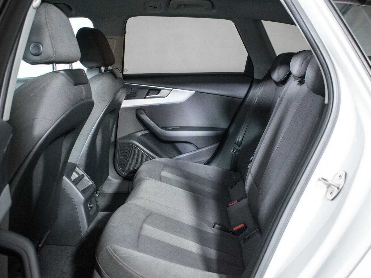 Купить Audi A4, 2018, 256 839 км, фото №10