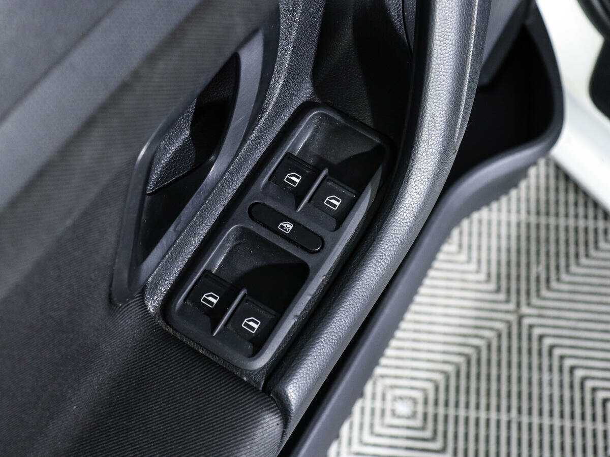 Купить Skoda Fabia, 2014, 168 461 км, фото №15