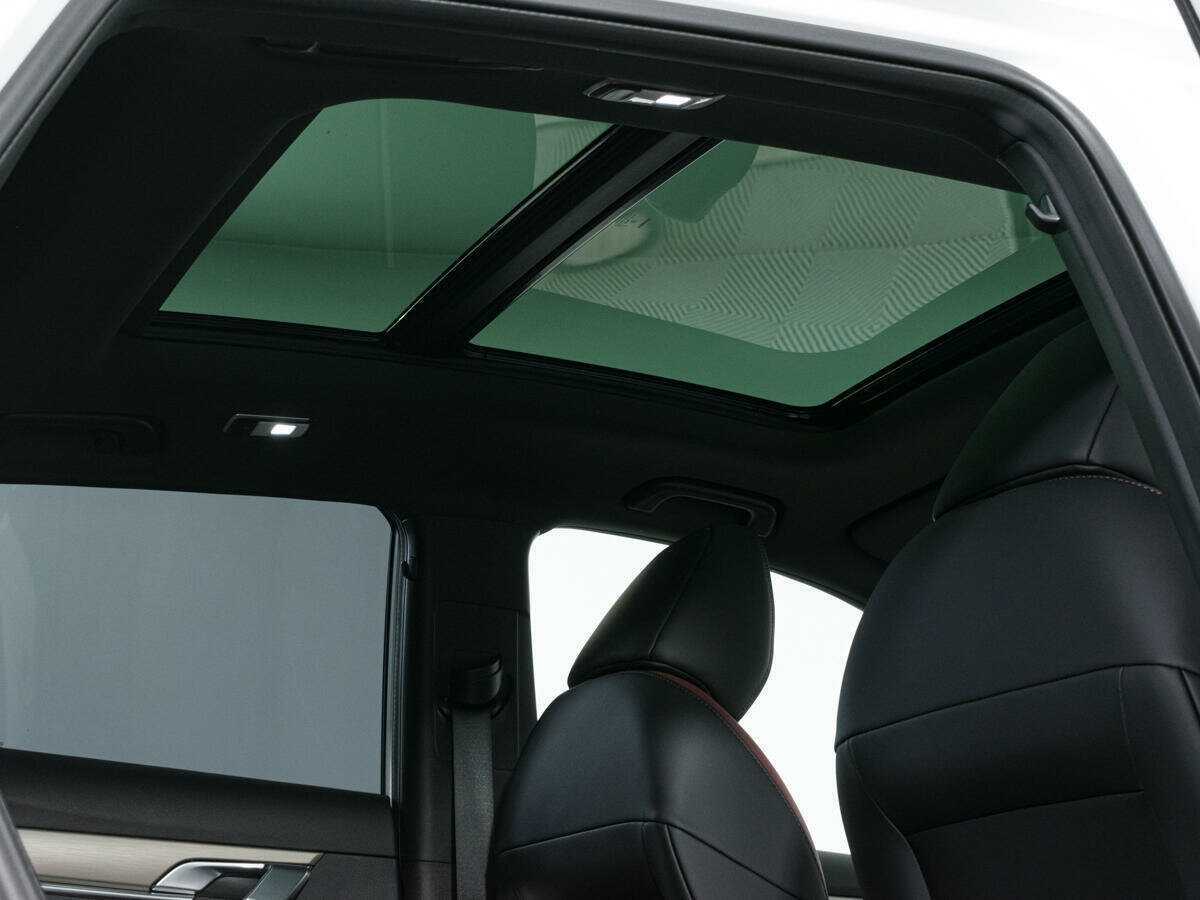 Купить Geely Coolray, 2023, 18 404 км, фото №13