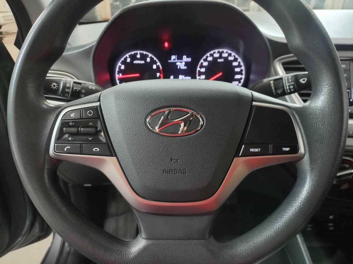 Купить Hyundai Solaris, 2020, 73 501 км, фото №11