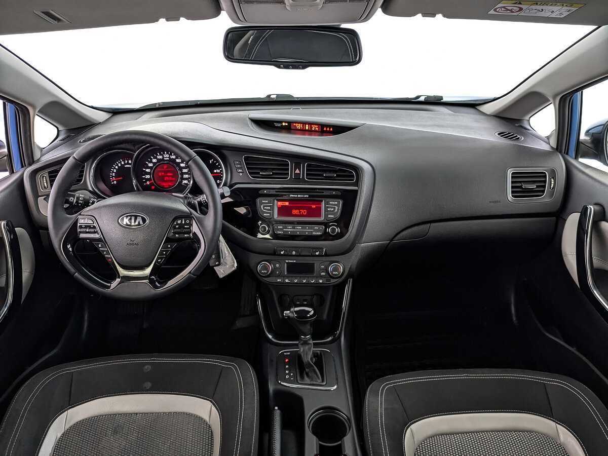 Купить Kia Ceed, 2013, 106 402 км, фото №10