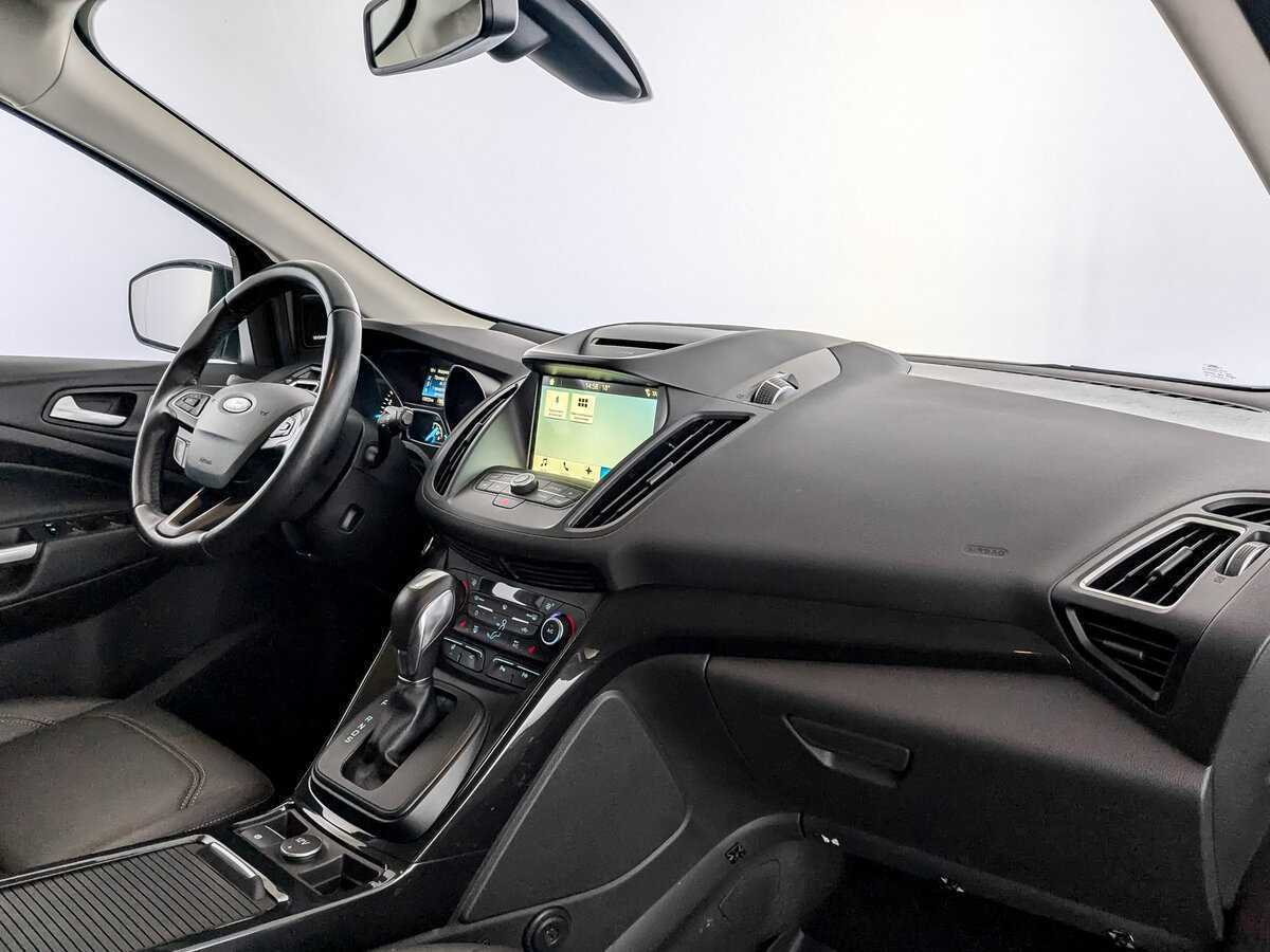 Купить Ford Kuga, 2017, 170 717 км, фото №9