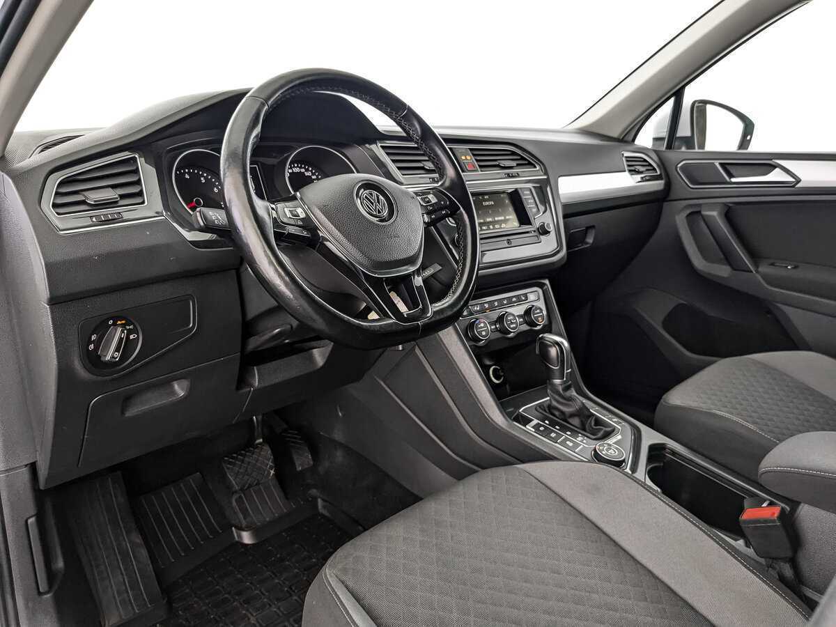 Купить Volkswagen Tiguan, 2017, 132 657 км, фото №11