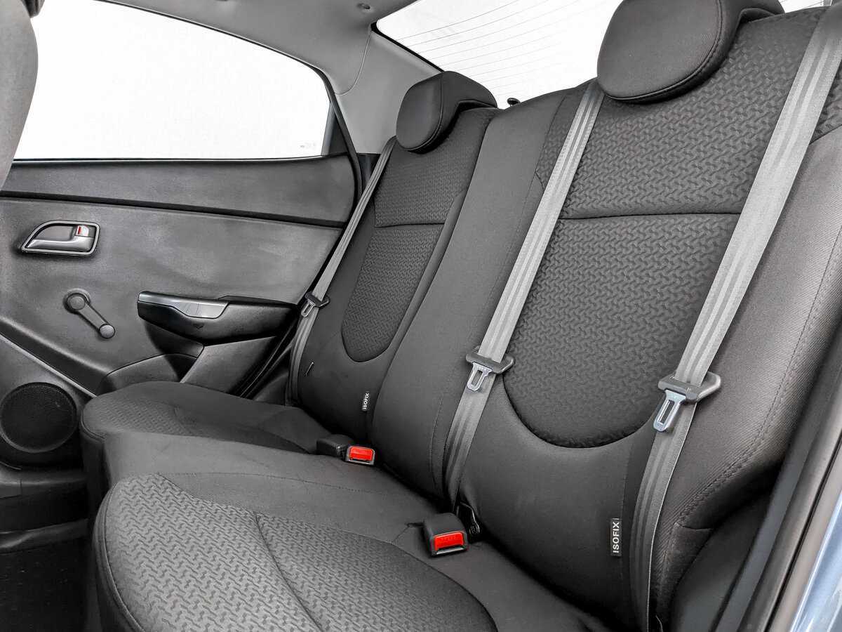 Купить Kia Rio, 2015, 132 369 км, фото №10