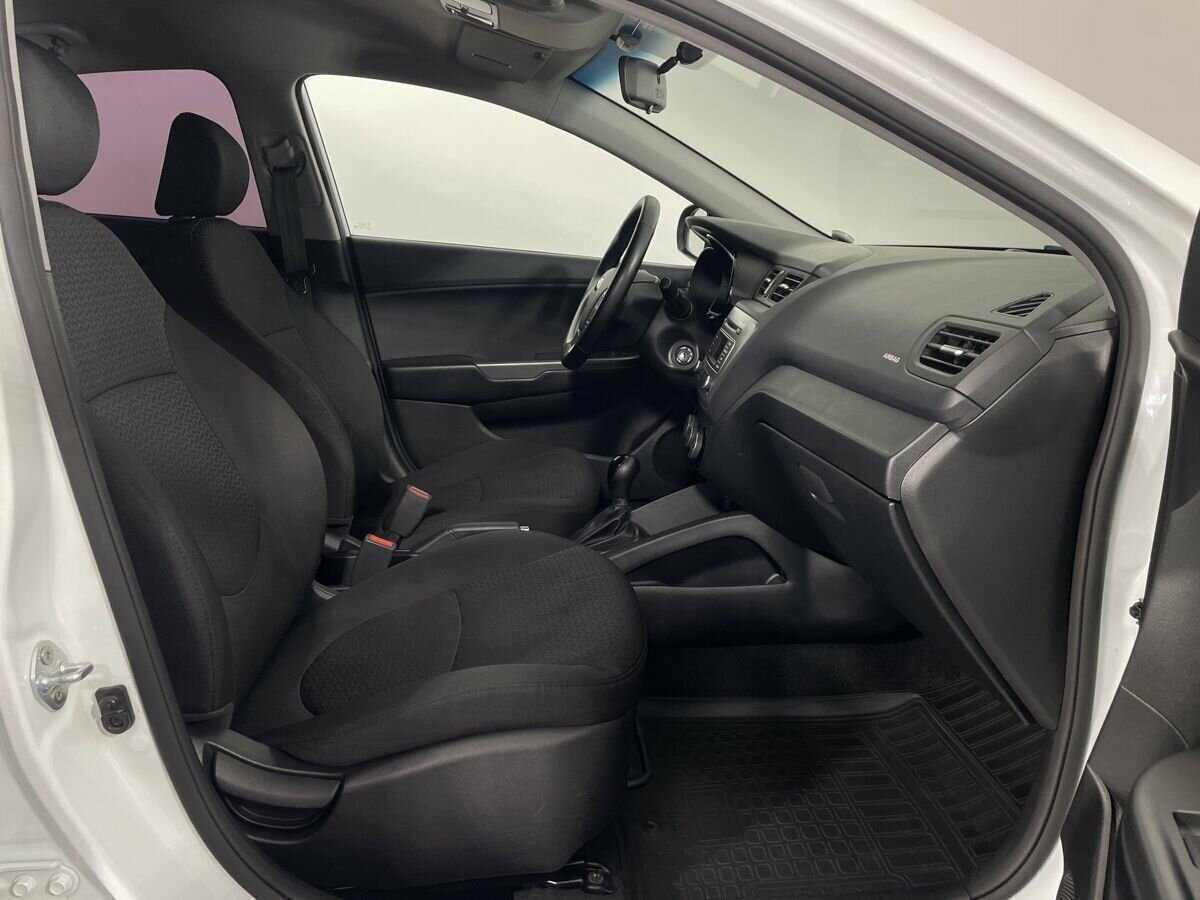 Купить Kia Rio, 2016, 93 547 км, фото №13