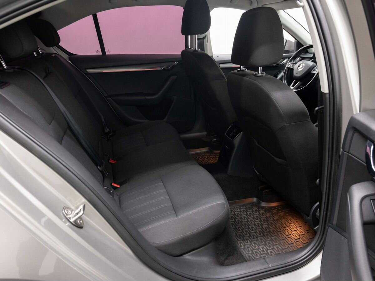 Купить Skoda Octavia, 2017, 182 500 км, фото №10