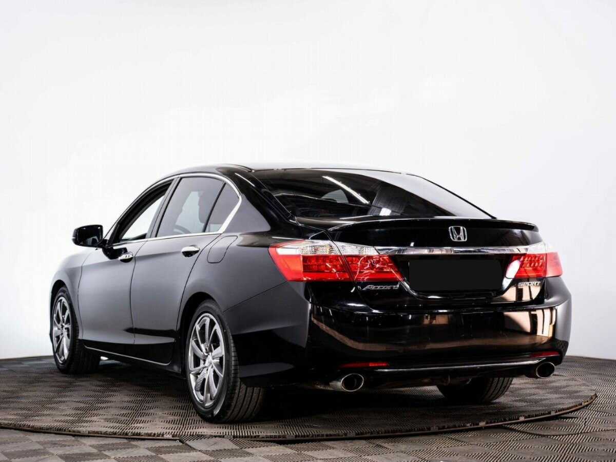 Купить Honda Accord, 2013, 185 000 км, фото №4