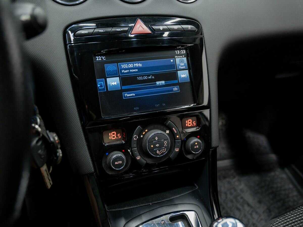 Купить Peugeot 408, 2017, 129 611 км, фото №18